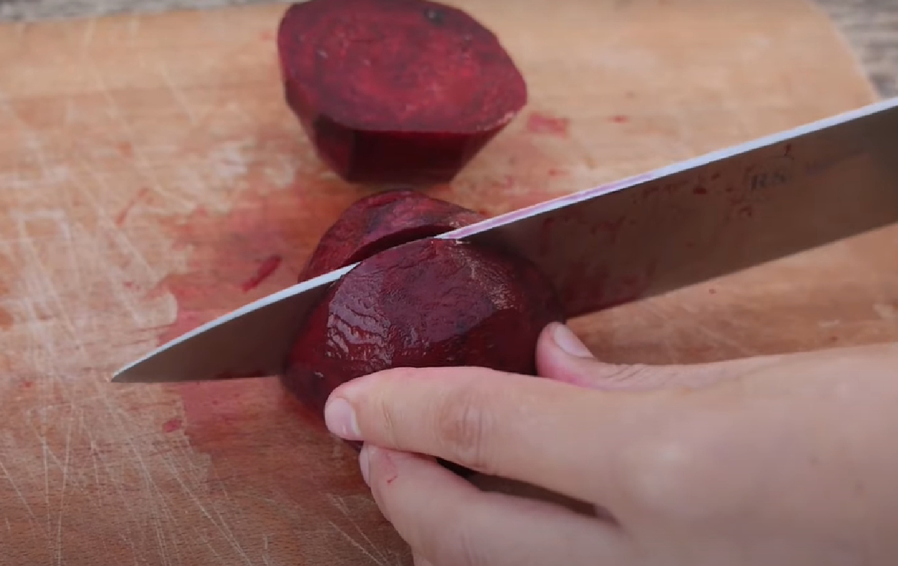 Свекольный квас: старинный рецепт украинского напитка с закуской